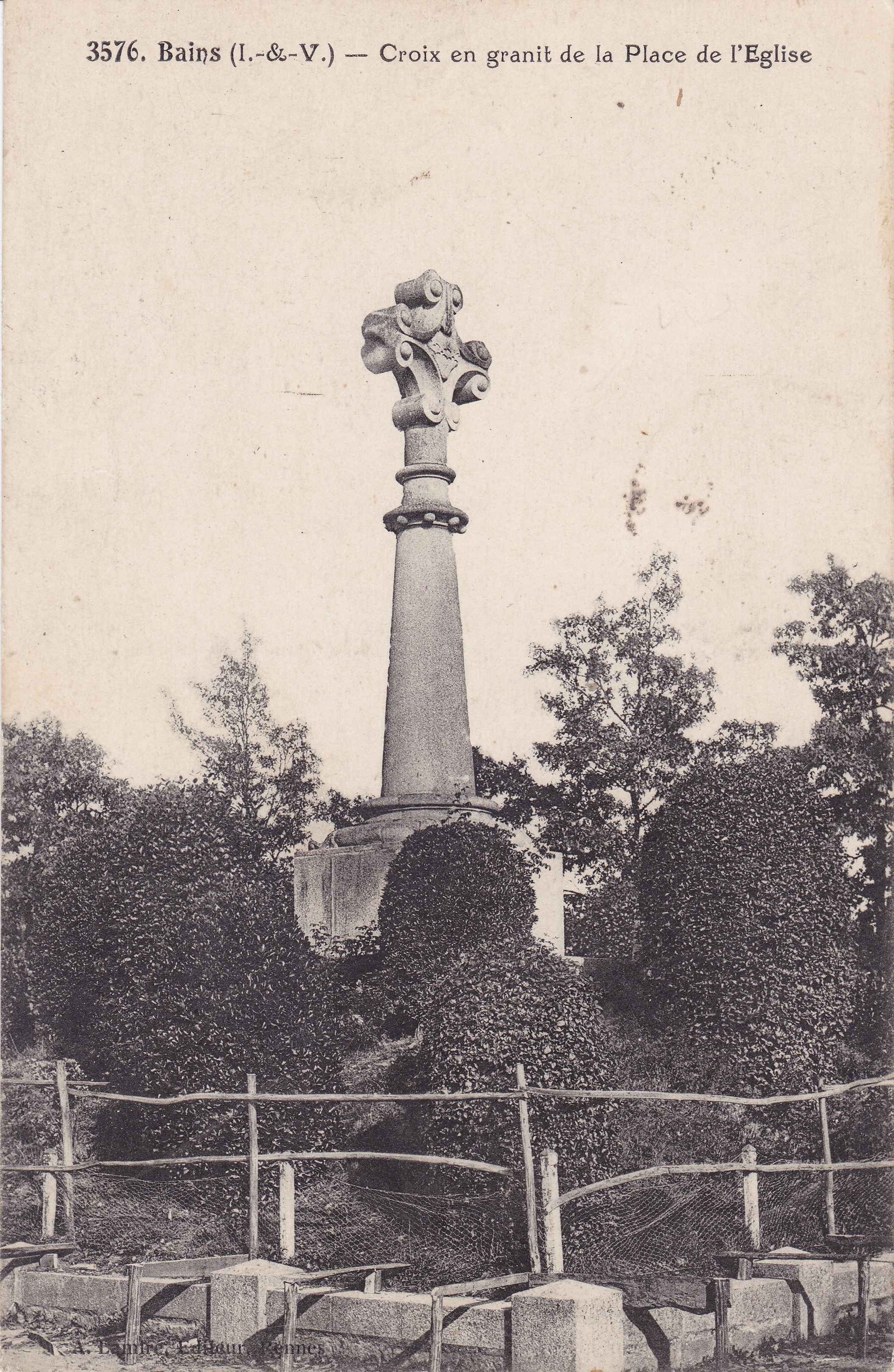 Croix de la place 1922